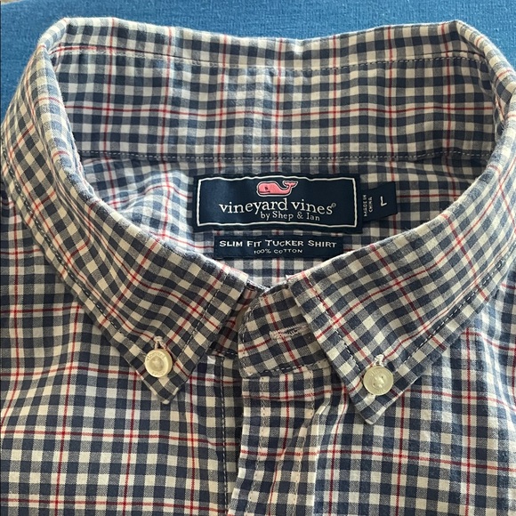 Vineyard Vines Navy and White Checkered Shirt - Picture 11 of 11
